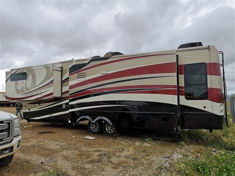 12 ft patioporch with TV and fireplaceIf you are in the market for a fifth wheel, look no further than this 2019 Vengeance 40d12, priced right at 61,800. . Redwood rv for sale by owner
